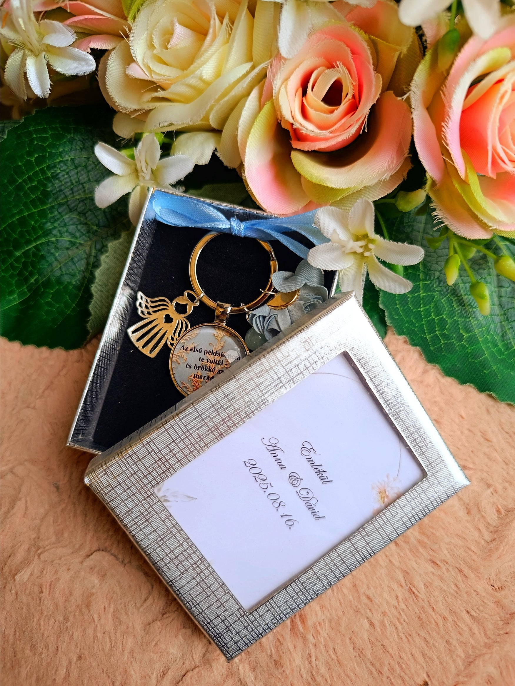 Ajándék esküvőre szülőköszöntő örömanyának